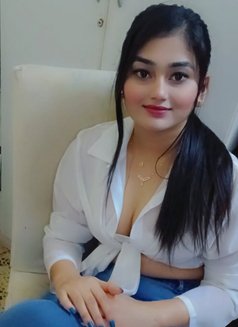 Fozia Hot - puta in Dubai Photo 7 of 7