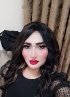 Frah_shemale - Transsexual escort in Erbil Photo 5 of 9
