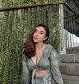 Francesca - escort in Bali Photo 3 of 6