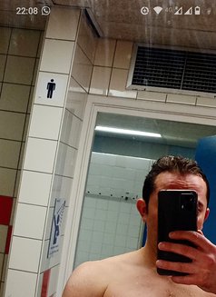 Francesco - Male escort in Breda Photo 2 of 4