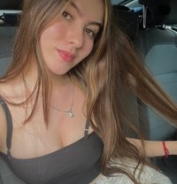 Franceska - puta in Singapore