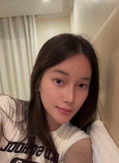 Yurie chao - Transsexual escort in Manila Photo 3 of 5