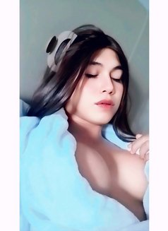 Francine Aguilon Garcia - Transsexual escort in Angeles City Photo 9 of 9