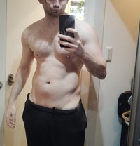 Francis - Male escort in Tokyo