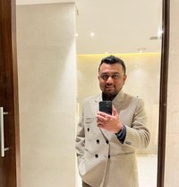 Francys - Acompañantes masculino in Ahmedabad