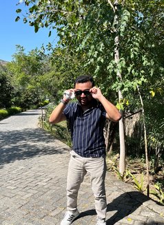 Francys - Male escort in Ahmedabad Photo 3 of 5