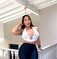 Franka - escort in Paris