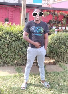 Frankie - Male escort in Nairobi Photo 2 of 2