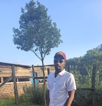 Frankkk - Male escort in Nairobi