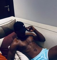 Franklin - Male escort in Dubai