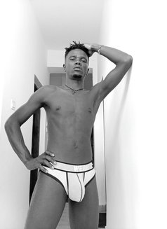 Frankly - Acompañantes masculino in Nairobi Photo 5 of 5