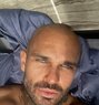 Franklyn - Male escort in Bangkok Photo 2 of 5