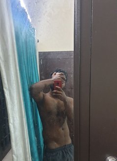 Franko J - Acompañantes masculino in Kottayam Photo 3 of 3