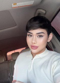 Frappe Sll - Transsexual escort in Şalālah Photo 6 of 6