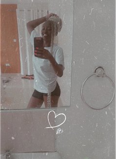 Freaky Shwanty - escort in Nairobi Photo 5 of 11