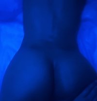 Only for ladies - Male escort in Dubai