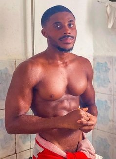 Fred - Male escort in Accra Photo 1 of 1
