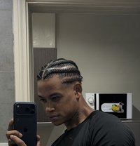 Fred23 Cmff - Male escort in Hong Kong