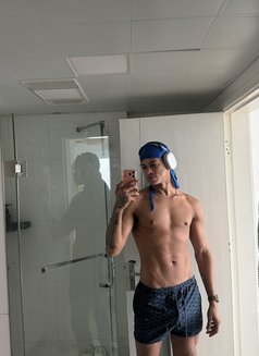 Fred23 Cmff - Male escort in Hong Kong Photo 8 of 8