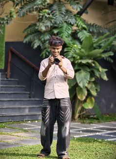 Fredy - Male escort in Kochi Photo 10 of 13