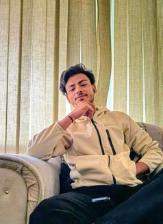 Free for You Cutie - Acompañantes masculino in Gurgaon Photo 2 of 4
