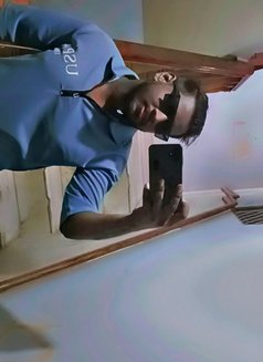 Free Free Free Free - Male escort in Navi Mumbai Photo 1 of 2