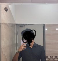 Free Free - Male escort in Kochi