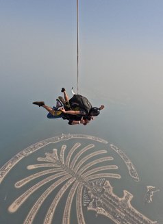 Free Fucking for Girls - Male escort in Dubai Photo 2 of 5