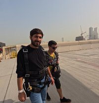 No charges for girls and couples free - Male escort in Dubai