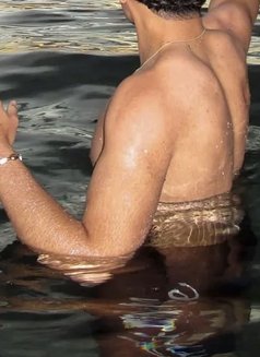 Free Man - Male escort in Baku Photo 1 of 1