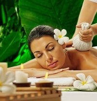 Free/no-money/tantric /Pusy-lick/massage - Masajista in Dubai