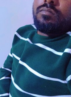 Free Service for Ladies - Male escort in Al Manama Photo 1 of 1