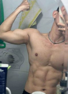 Free Sex/سكس مجانا - Male escort in Cairo Photo 1 of 1