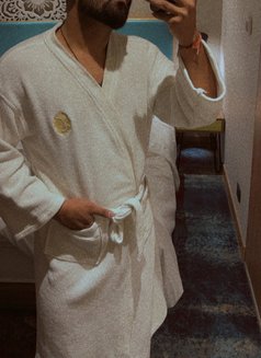 Freesoul - masseur in Ahmedabad Photo 1 of 3