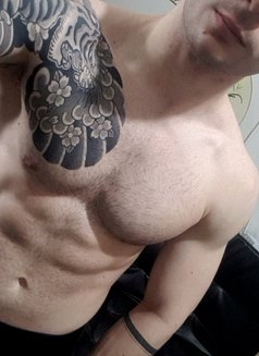 French Boy - Acompañantes masculino in Manila Photo 6 of 6