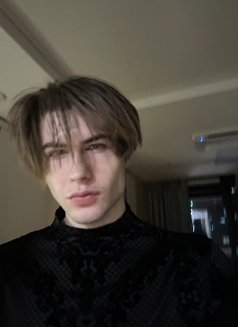 French Escort - Acompañantes masculino in Batumi Photo 10 of 15