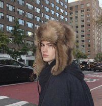 French Escort - Male escort in Berlin