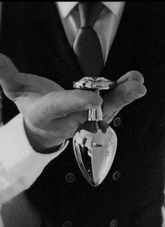 French Master - Dominador masculino in Kuala Lumpur Photo 2 of 4