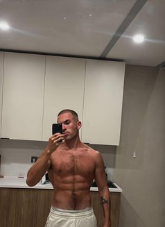 Frenchmusclemaster - Male escort in Bangkok Photo 5 of 5