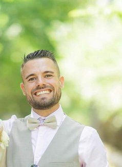 Frenchy Matt - Male escort in Dubai Photo 1 of 5