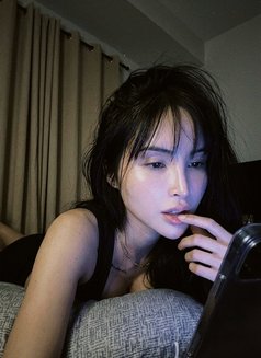 Fresh and new in town Charlene - escort in Hong Kong Photo 7 of 7