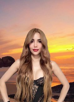 Latina beauty arabella - Transsexual escort in Kuala Lumpur Photo 2 of 30