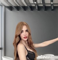 Fresh and petite TS arabella - Acompañantes transexual in Kuala Lumpur