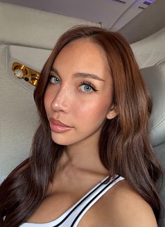 Fresh and young Sexy Cara🇹🇭🇺🇸 - puta in Bangkok Photo 8 of 13