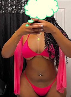 Fresh deepthroat, rimming,cim - escort in Ahmedabad Photo 4 of 7