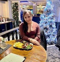 Fresh From UK that Is New in Town! - Transsexual escort in Cebu City