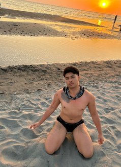 Fresh/Handsome Escort Isaac - Male escort in Makati City Photo 16 of 18