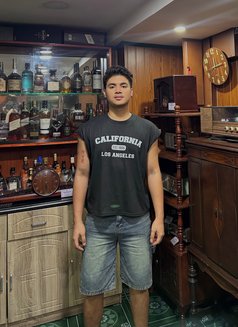 Fresh/Handsome Escort Isaac - Male escort in Makati City Photo 10 of 10