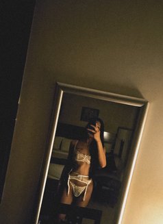 Fresh Ladyboy Gelai - Transsexual escort in Dubai Photo 17 of 18