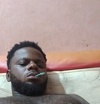 Fresh - Acompañantes masculino in Accra